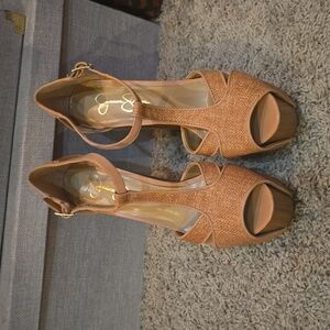 Jessica Simpson T-Strap platform linen fabric ... size 8.5
